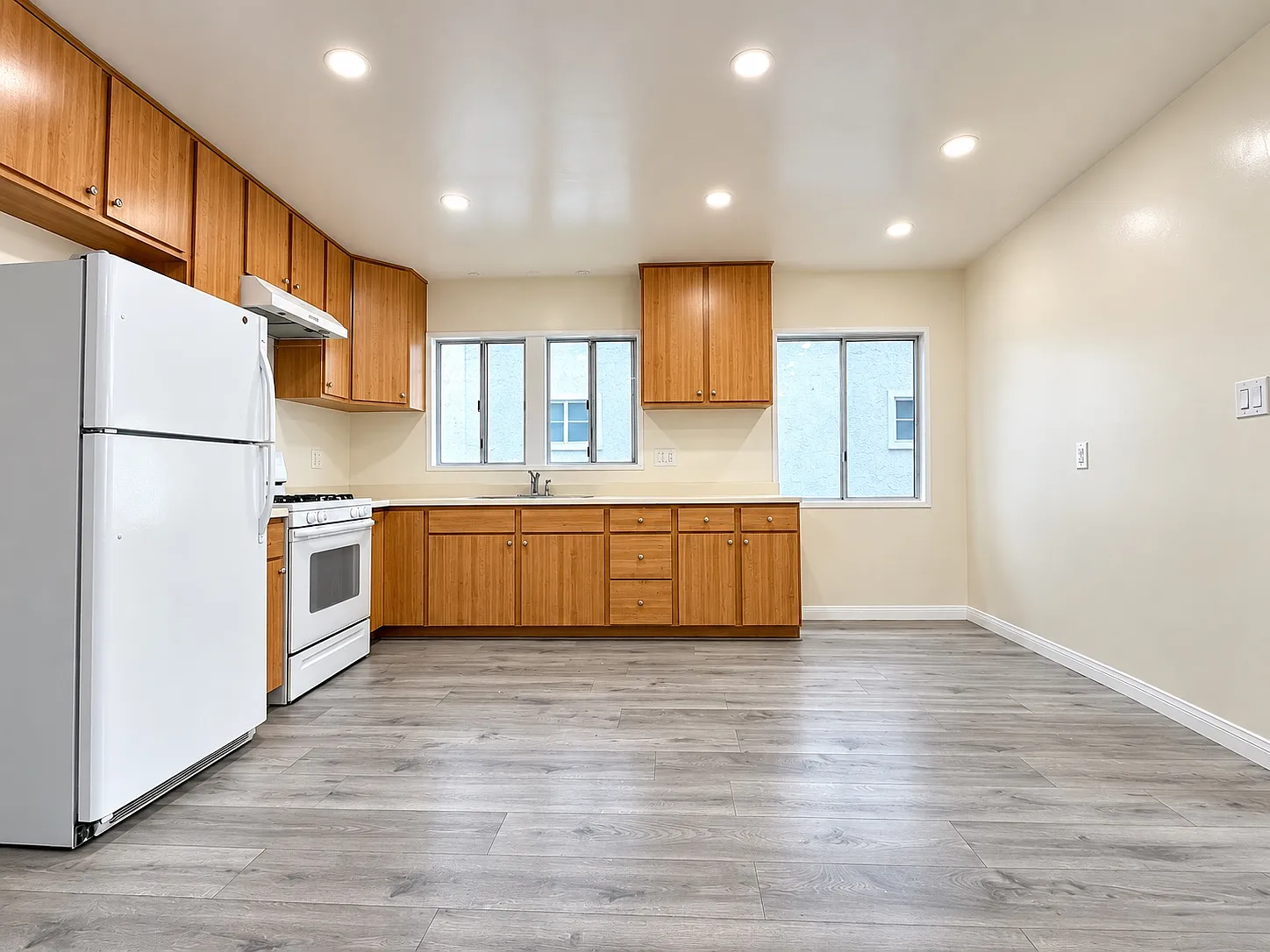 1 bed, 780 sqft, $2,200 — Photo 3