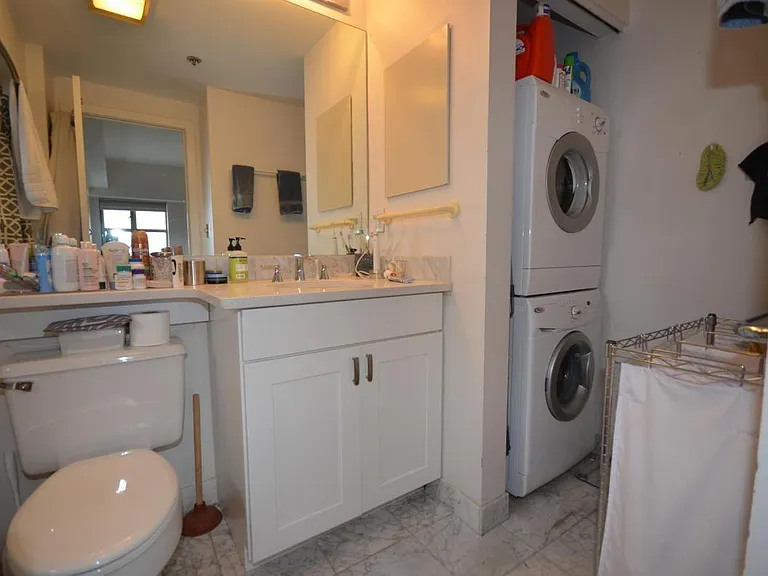 931 Massachusetts Ave #1203 — Photo 5