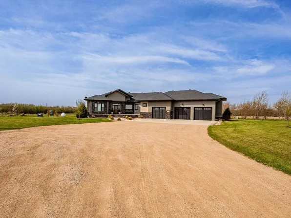 18595 43rd Ave N, Hawley, MN 56549