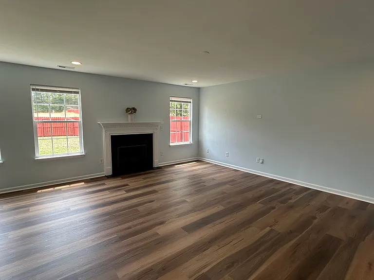 4010 Taylor Oaks Dr — Photo 11