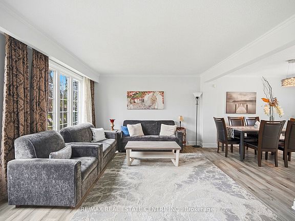 4th image of 50 Esplanade Rd