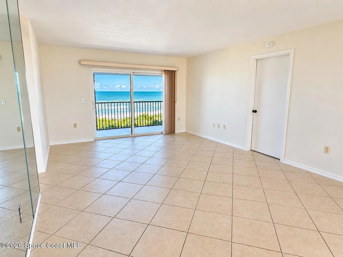 2 bed, 2.0 bath, 1282 sqft, $2,800 — Photo 4