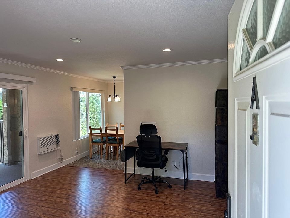 1st image of 8521 Villa La Jolla Dr APT A