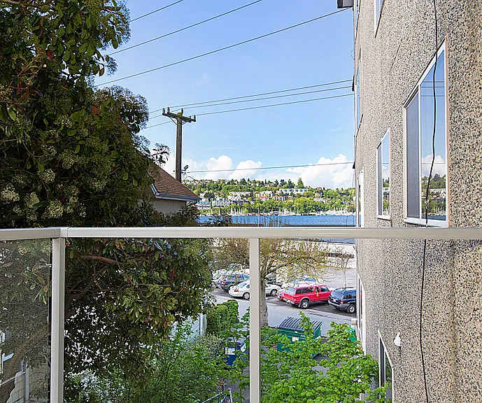 Minor Tower Apartments - Located in Eastlake — Photo 18