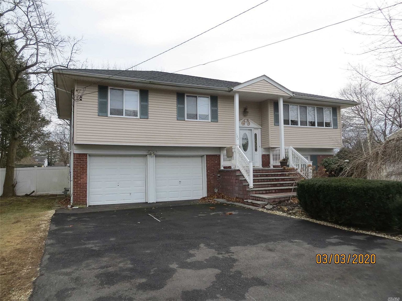 162 Burr Rd, Commack, NY 11725 Zillow