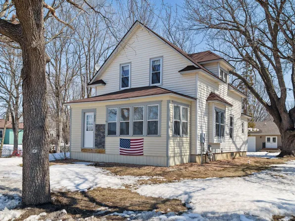 221 State Ave N, New Germany, MN 55367