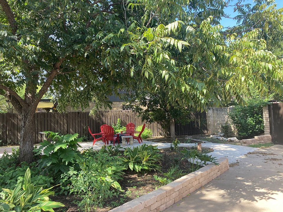2nd image of 101 Idaho St