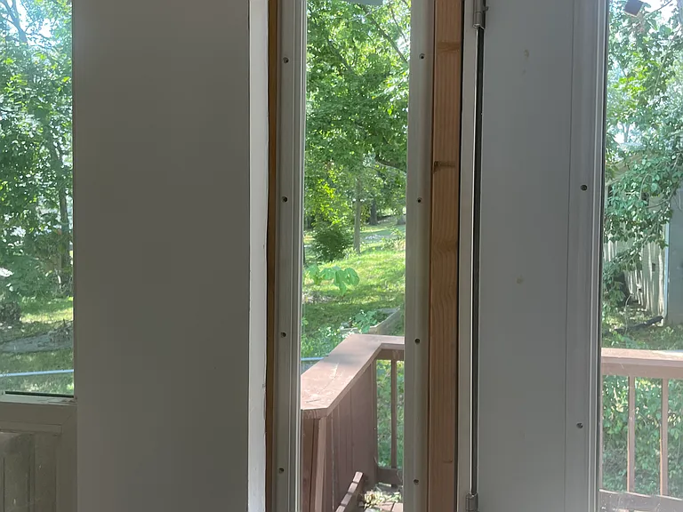 129 Lorraine Dr — Photo 7