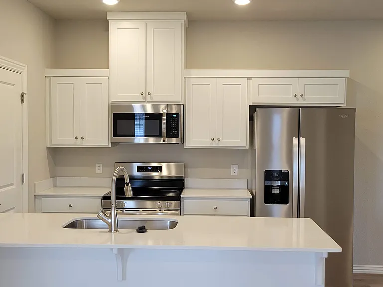 1803 SW Poigai Way #2 — Photo 11