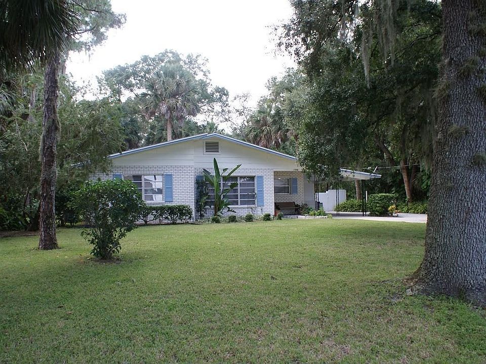 1st image of 1556 Lakeside Dr