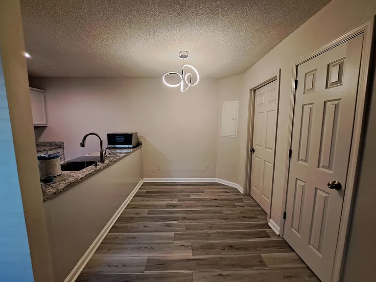 2301 W Michigan Ave #21 — Photo 10