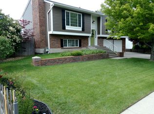 1240 E Forest Ridge Rd, Sandy, UT 84094