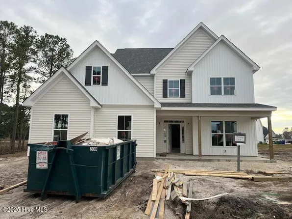 510 Yellow Birch Way, Hubert, NC 28539