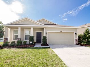 2740 Walden Woods Dr, Plant City, FL 33566