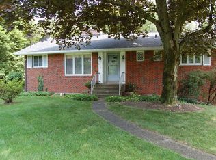 627 Glengary Dr, Pittsburgh, PA