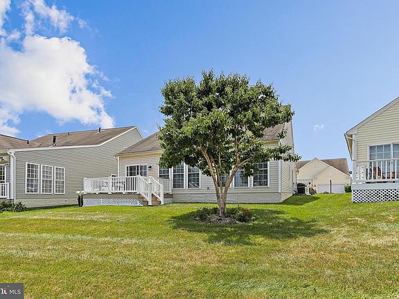 4th image of 102 Butterfly Dr #55