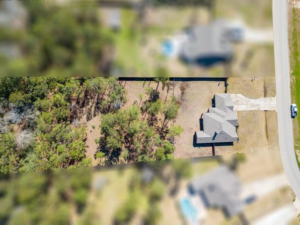 16077 Deer Pines Dr, Conroe, TX 77303