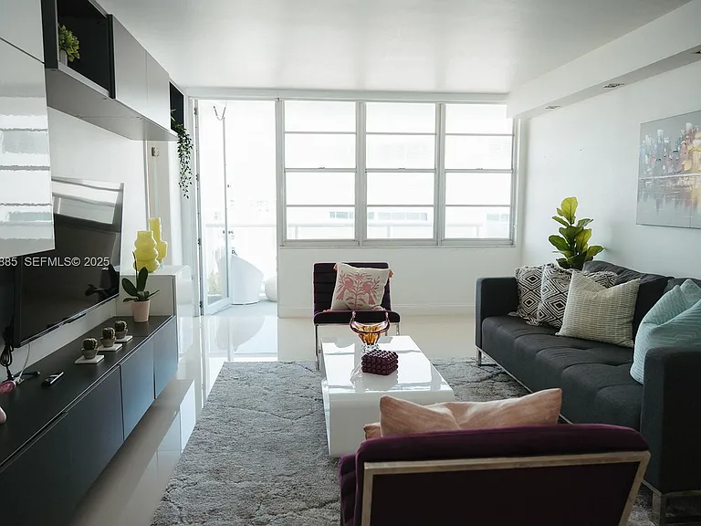 3725 S Ocean Dr #1019 — Photo 4