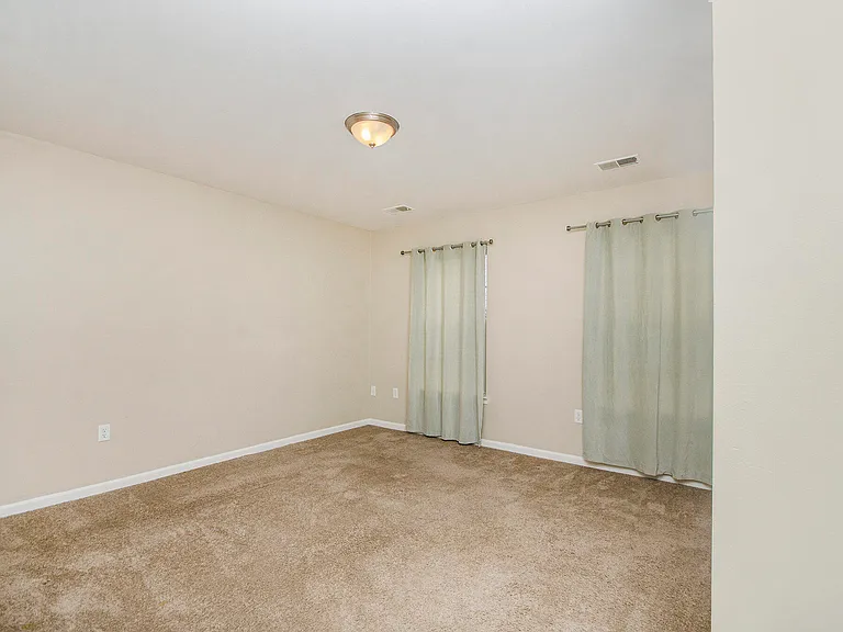 799 Addington Ln — Photo 15