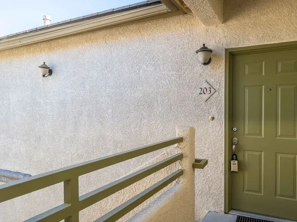 1709 King James St Unit 203, Las Vegas, NV 89144