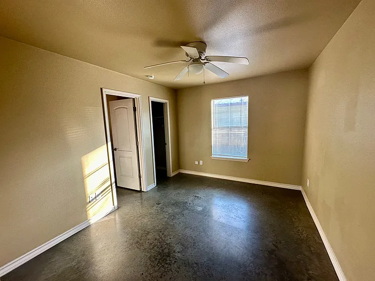 1400 Clyde St #B — Photo 10