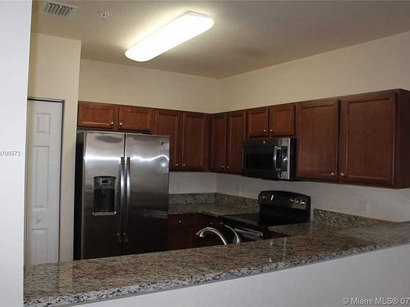 3rd image of 8650 NW 97th Ave APT 211
