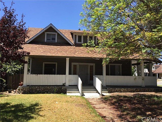 1st image of 471 N El Molino Ave #A