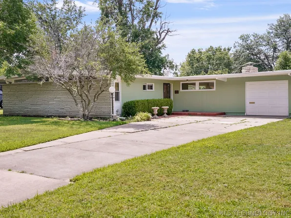 4984 E 26th St, Tulsa, OK 74114