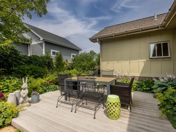 1302 Harbor Hills Dr, Two Harbors, MN 55616