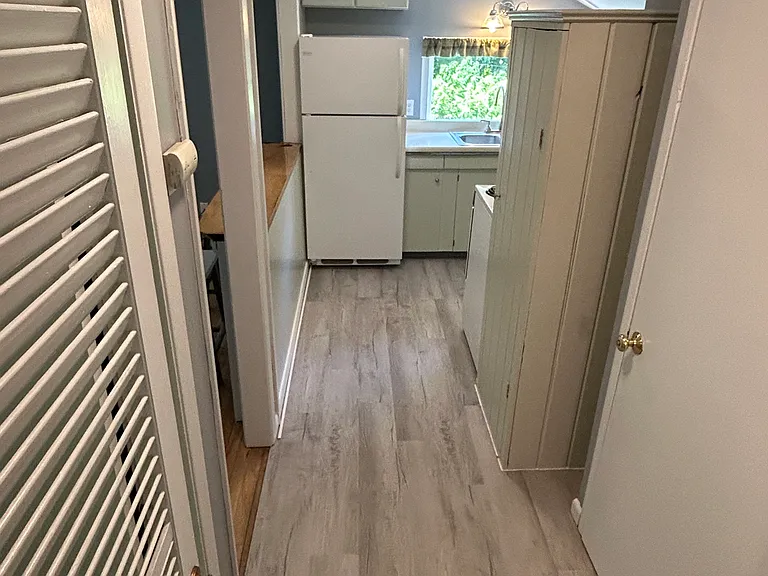 Entry hallway view into apartment