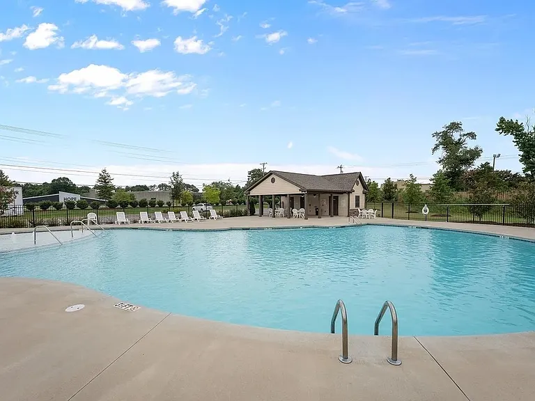 131 Lilywood Ct — Photo 28