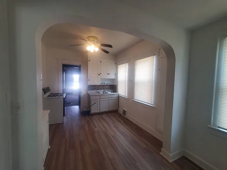 7816 Maryland Ave — Photo 8
