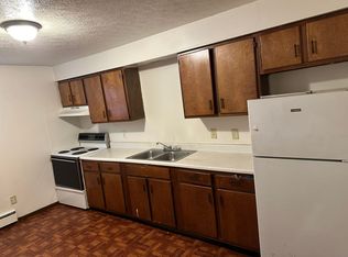 2517 E Midlothian Blvd APT 1, Struthers, OH 44471