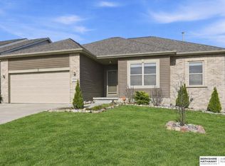 20908 Camden Ave, Elkhorn, NE 68022