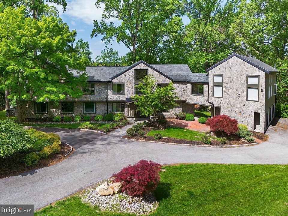 1st image of 50 Fairview Rd