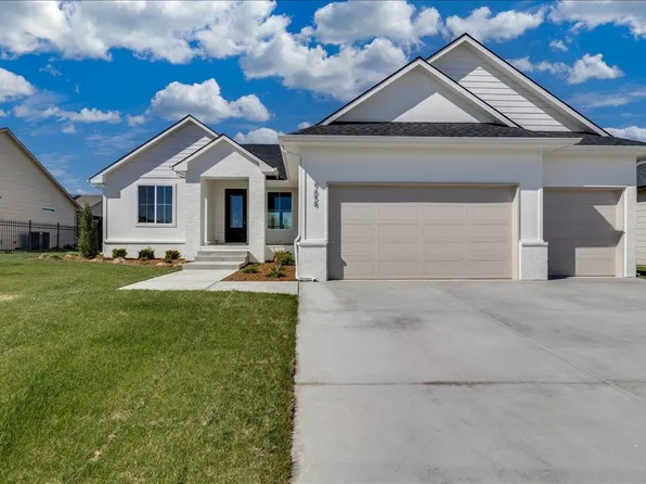 9658 W Cedar Ln, Maize, KS 67101