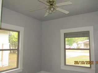 704 NW Arlington Ave, Lawton, OK 73507