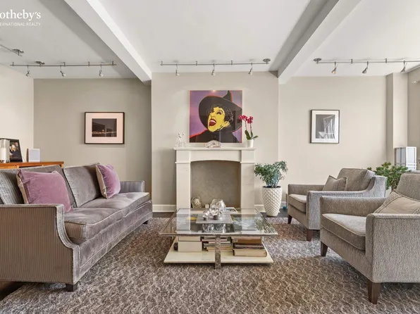 5 Riverside Drive image 3 of 20