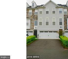 1st image of 10347 Bridle Ct