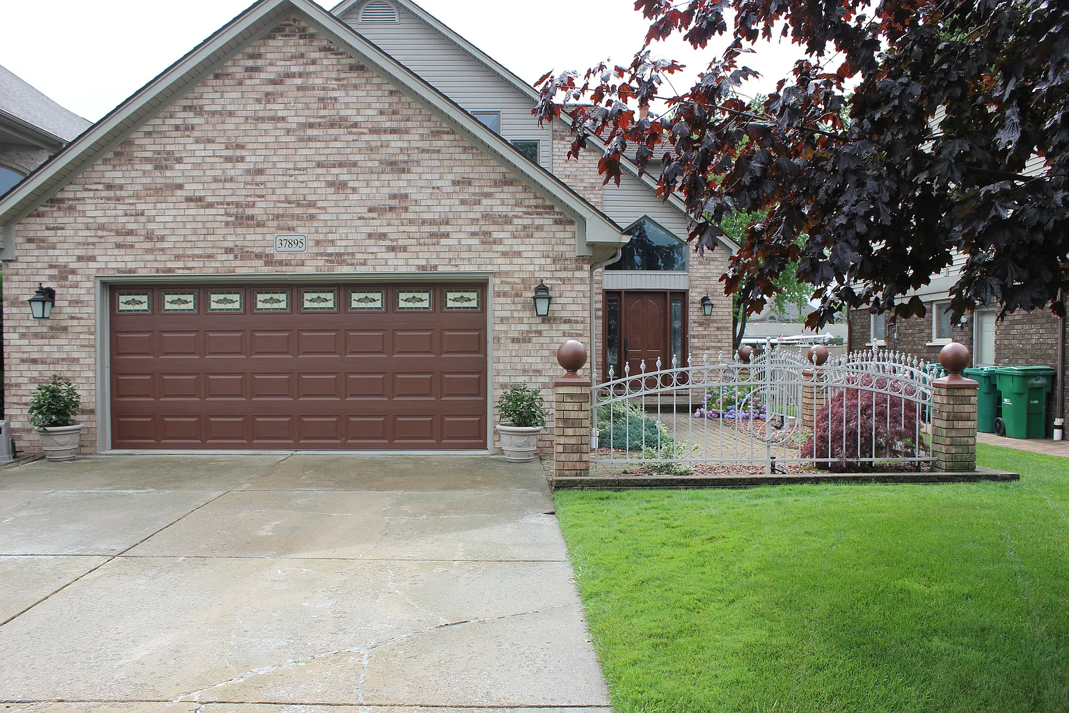37895 Lakeshore Dr photo 1