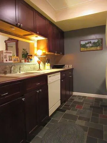 1 bed, 650 sqft, $2,700 — Photo 4