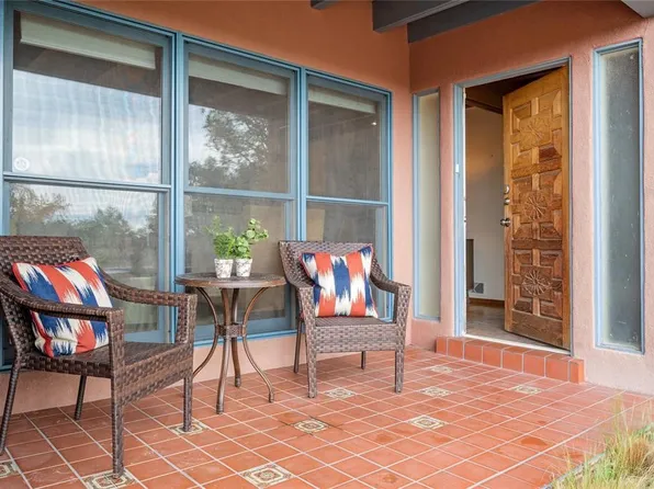 223 W Lupita Rd, Santa Fe, NM 87505