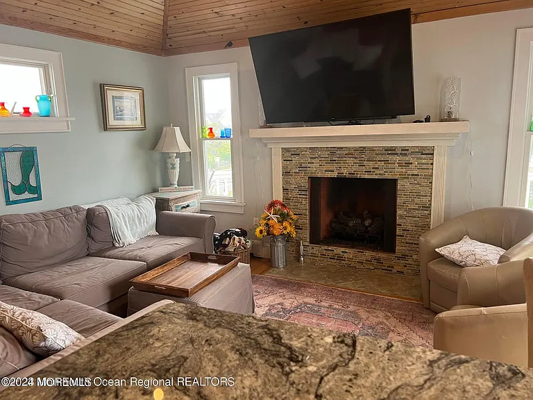 106 Mathis Pl #PO243 — Photo 12