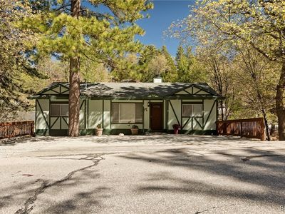 32296 Fern Dr, Running Springs, CA, 92382