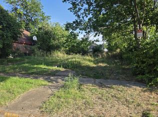 1104 Stella St, Fort Worth, TX 76104