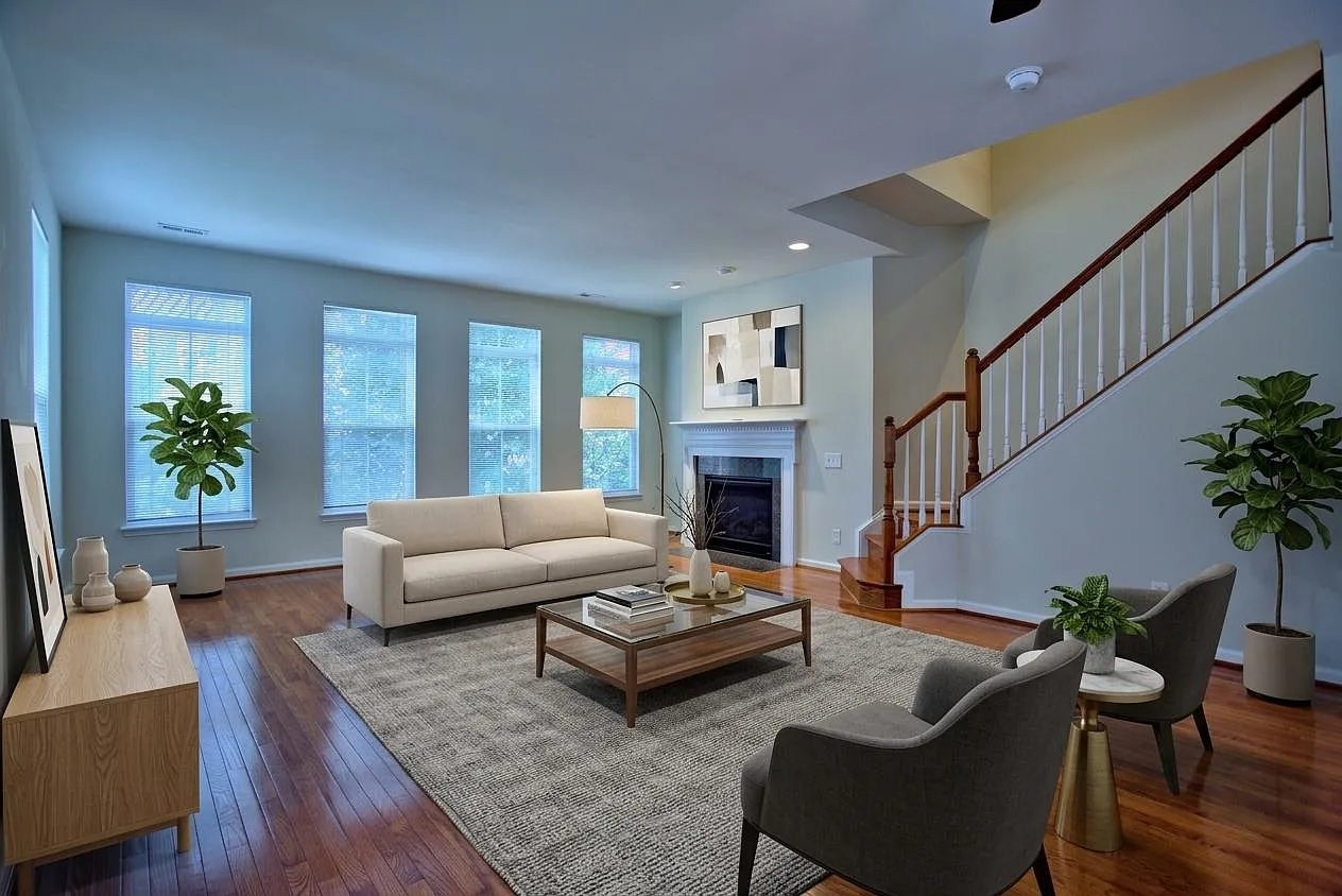 3 bed, 3.0 bath, 2178 sqft, $3,100 — Photo 4
