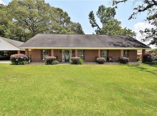 405 Saint Clair Rd, Boyce, LA 71409