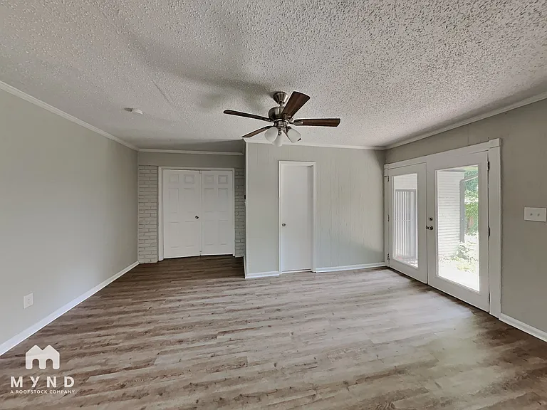 1587 Pintail Rd — Photo 9