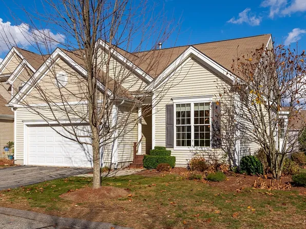 25 Arbor Glen Dr #25, Stow, MA 01775