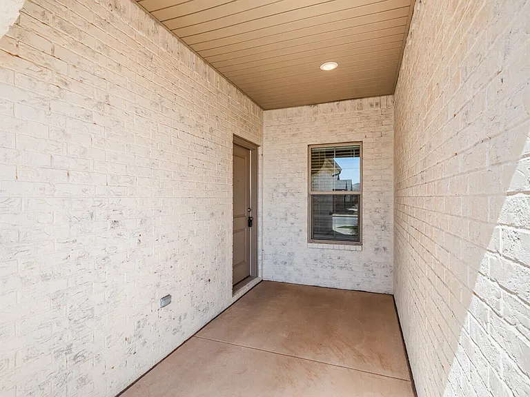 5708 Lehigh St — Photo 2
